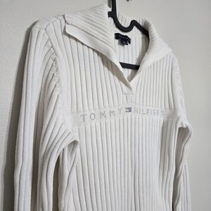 ​Tommy Hilfiger Y2K White Ribbed Collared Sweater Embellished Logo 100% Cotton